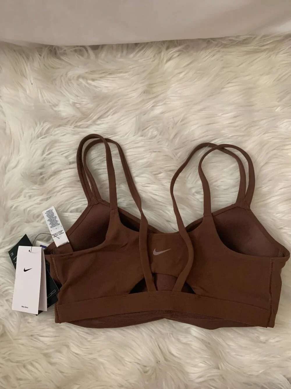Nike zenvy strappy