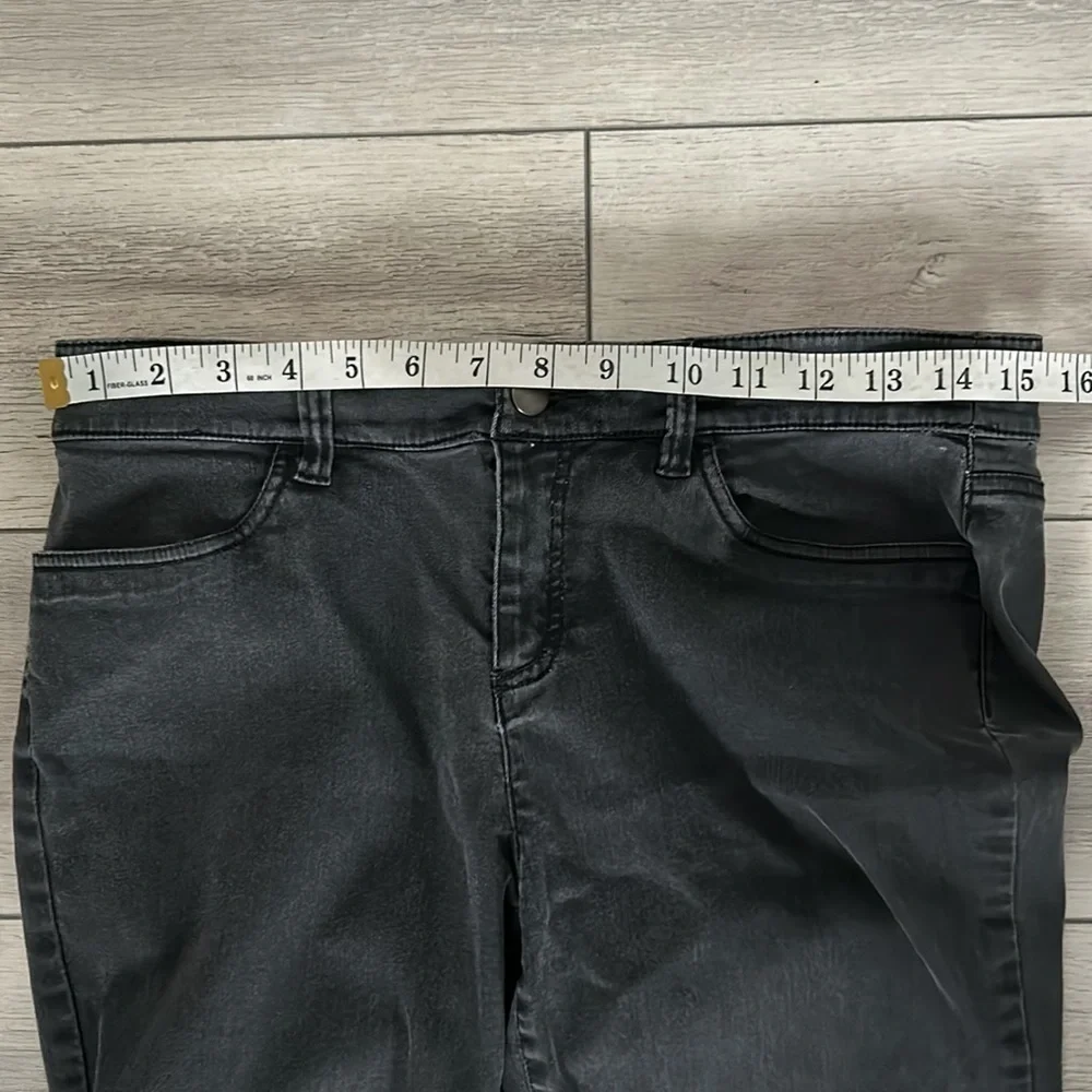 Eileen Fisher eileen fisher