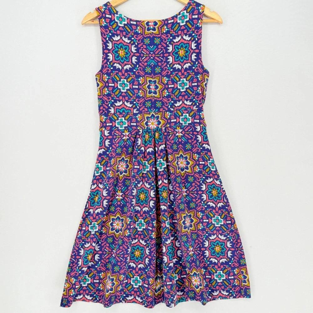Lands End sleeveless fit