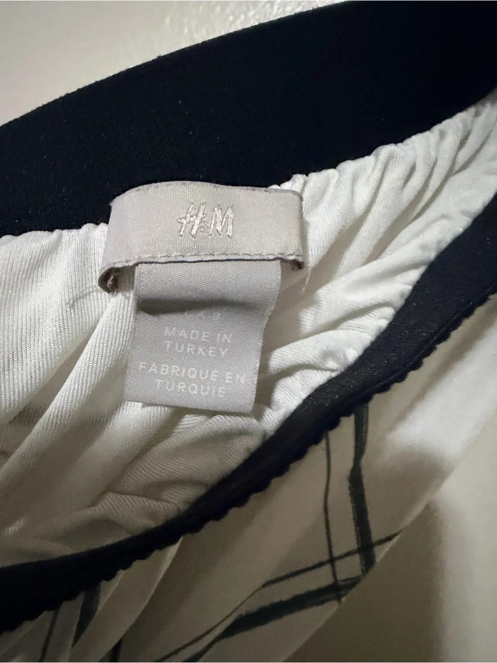 H&M lightweight circle