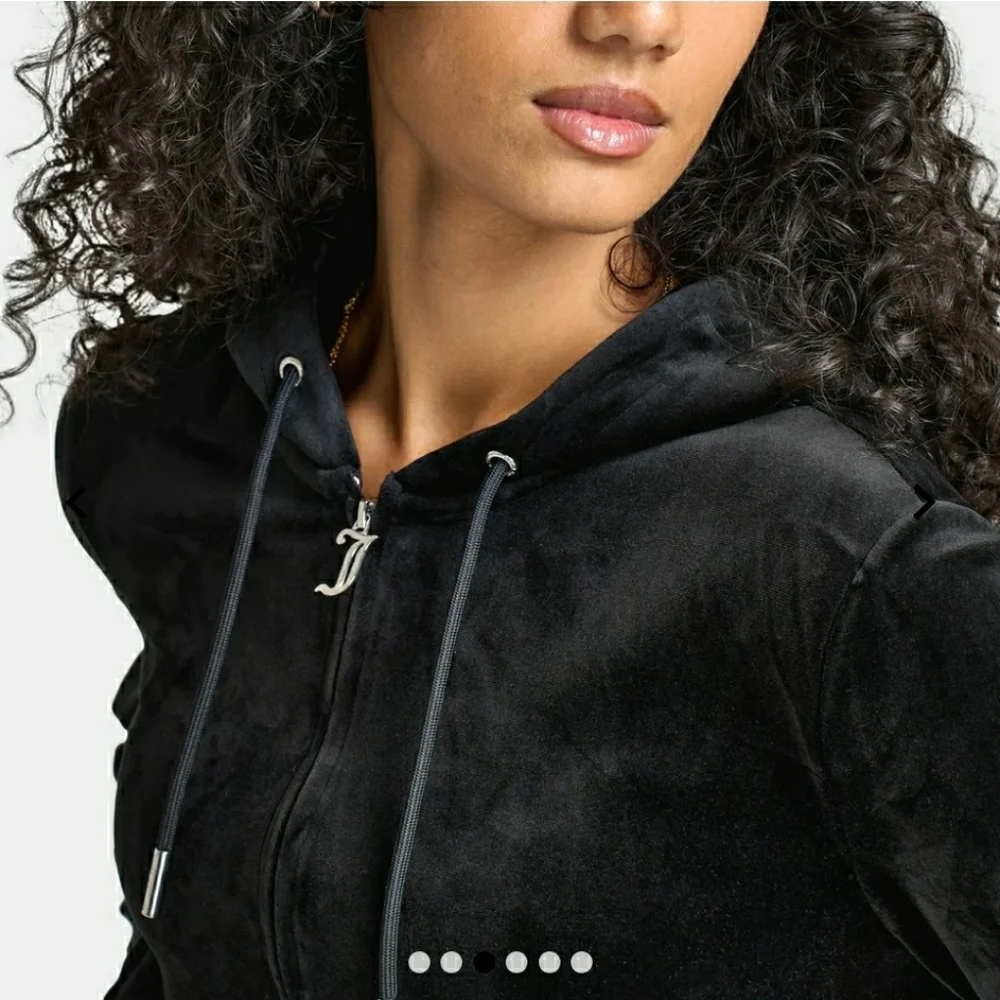 Juicy Couture stylish black