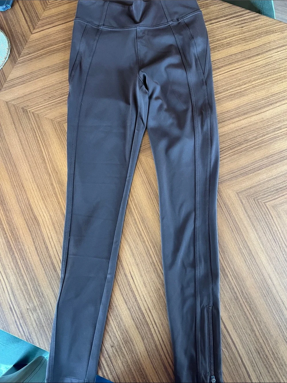 Athleta commuting work