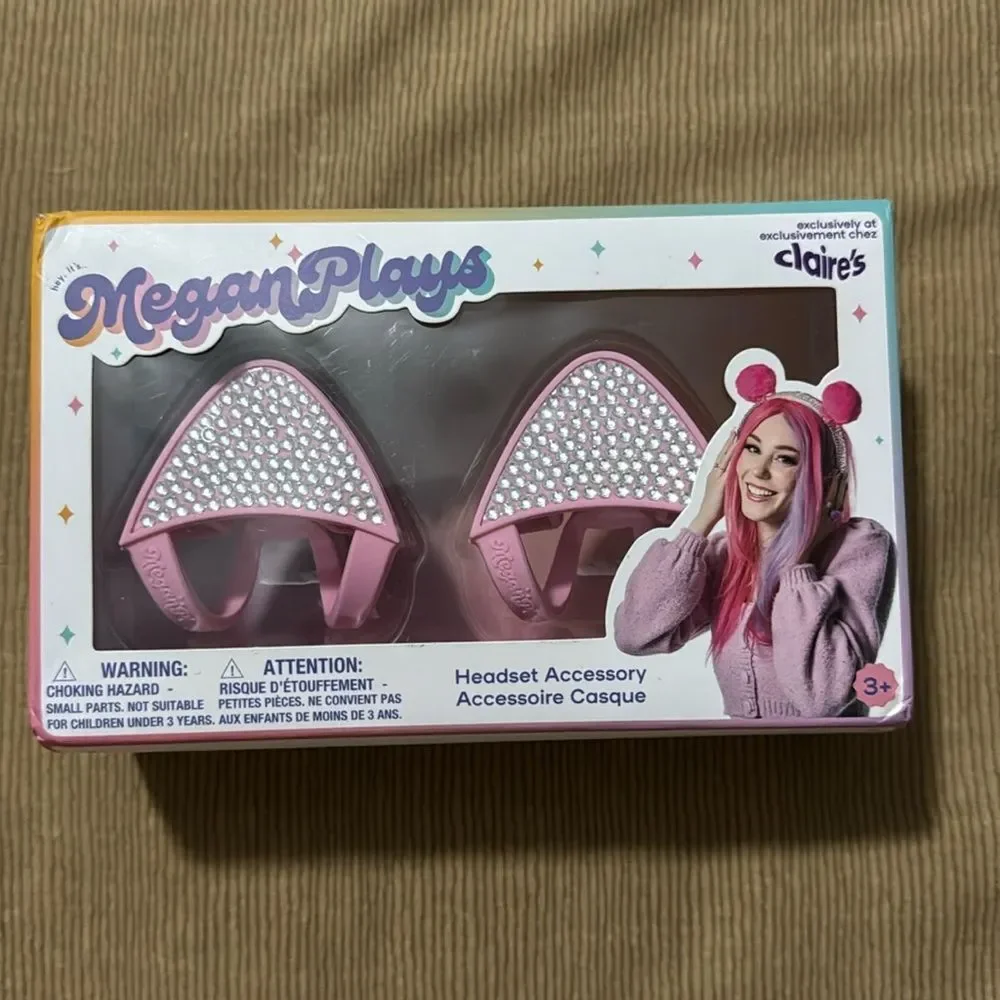 Claires megan plays