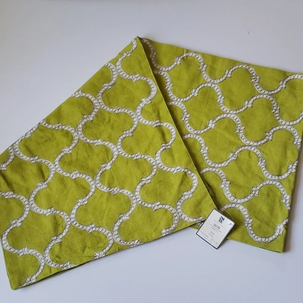 Dress Your Table Dastan Collection New Green Apple Gray Embroidery Table Runner