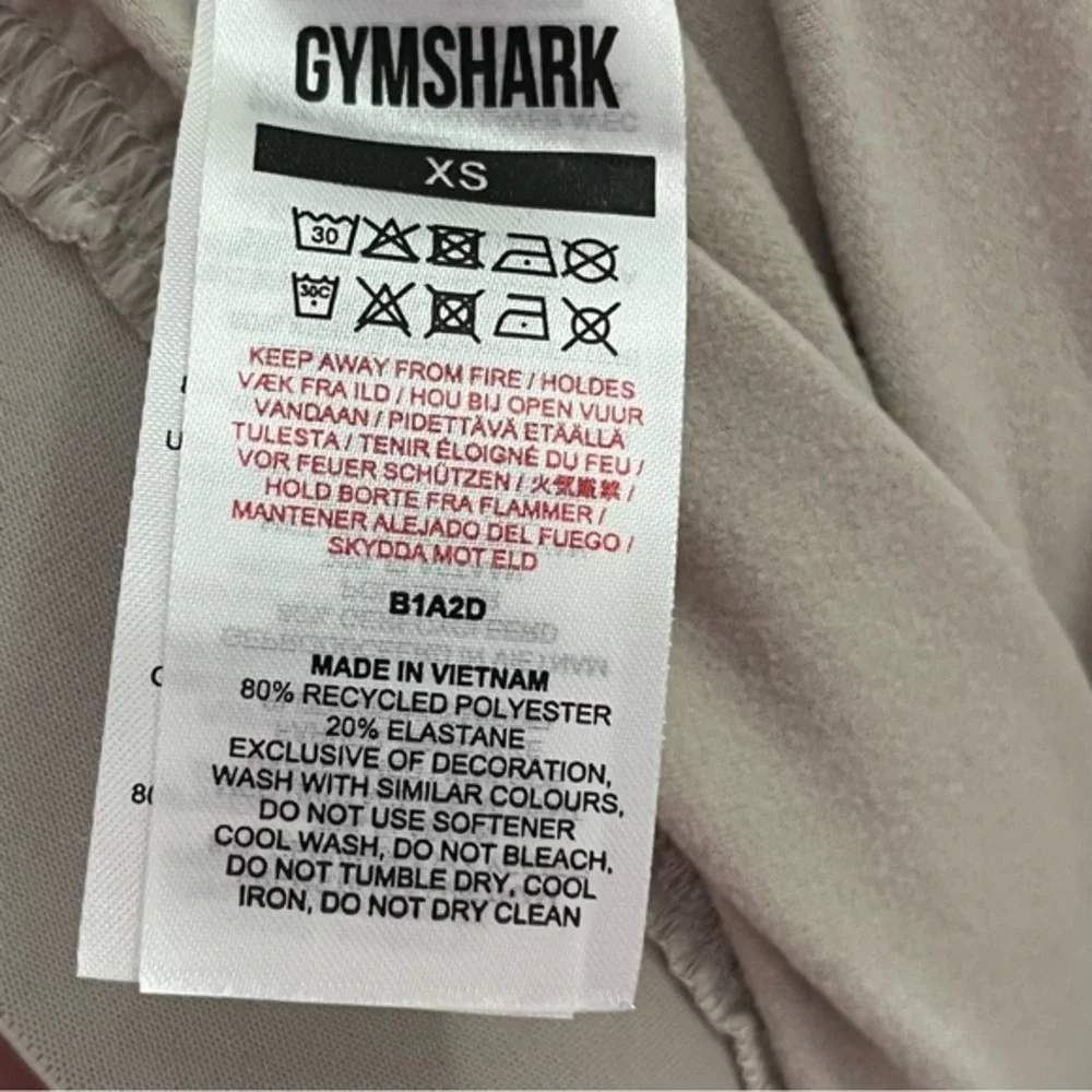 Gymshark these pause