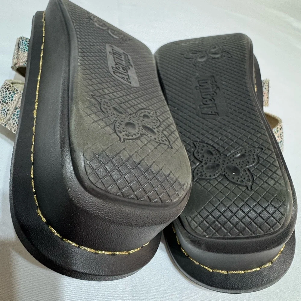 Alegria womens venice