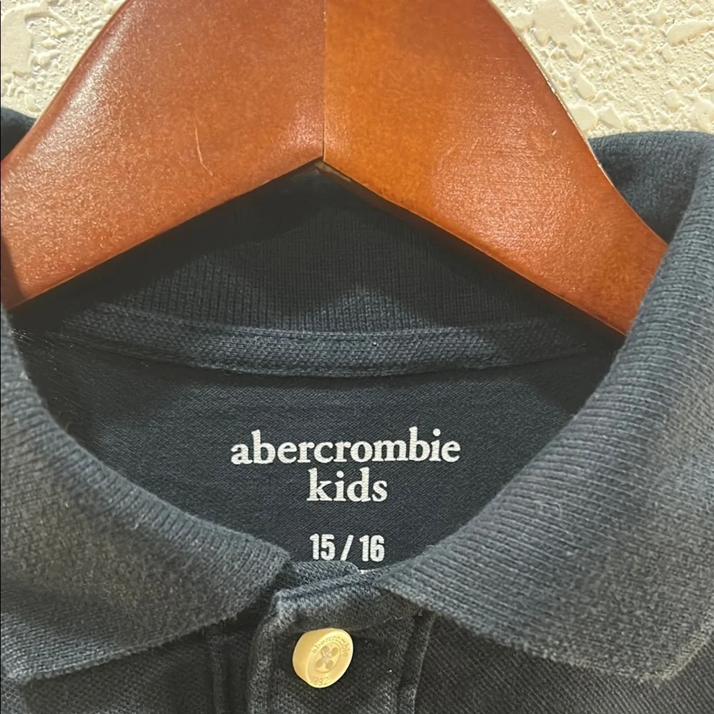 Abercrombie & Fitch stylish black