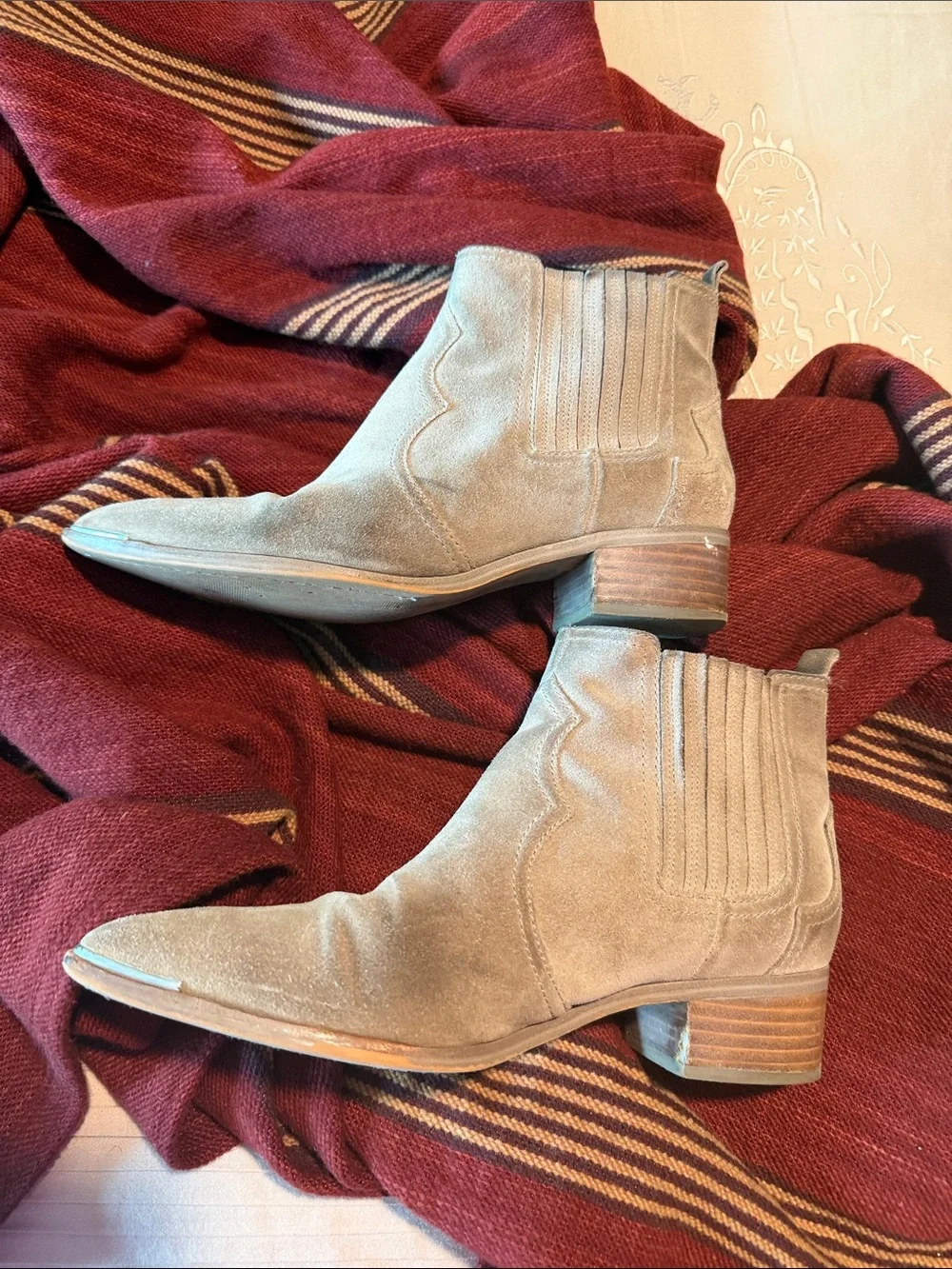 Marc Fisher stylish taupe