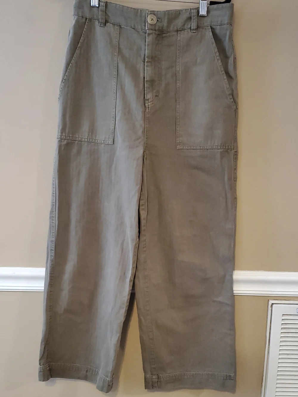 Free People Wide Legged High Rise Cropped Olive Army Green Pants Size 6