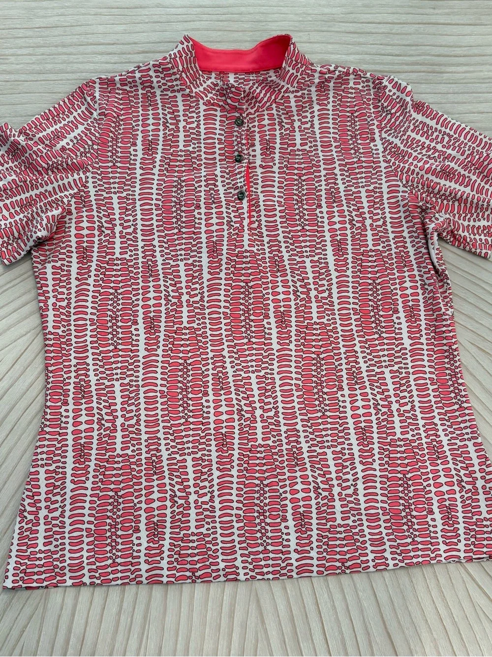 Tail Pink Patterned Short Sleeve Henley Top