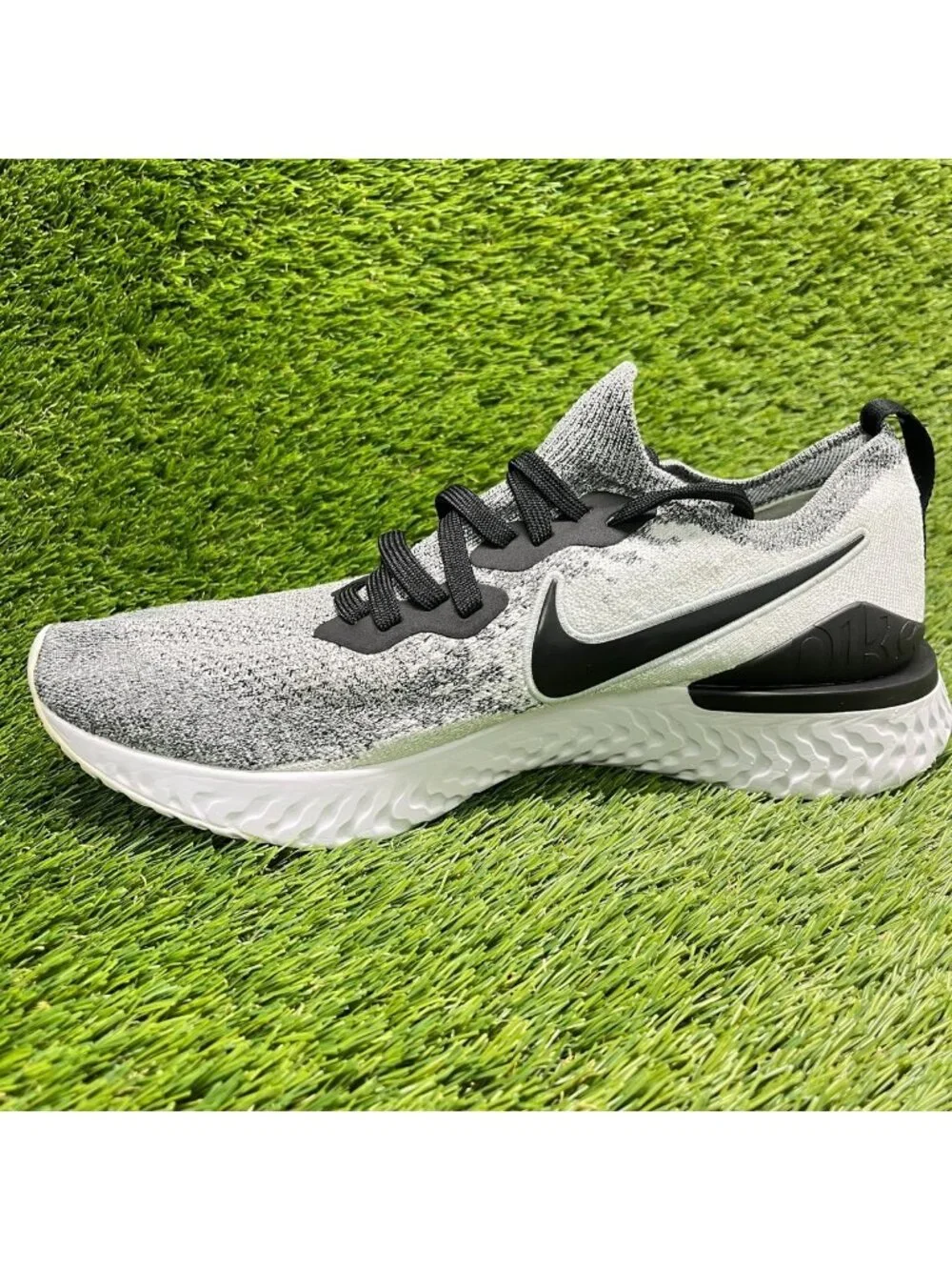 Nike please review
