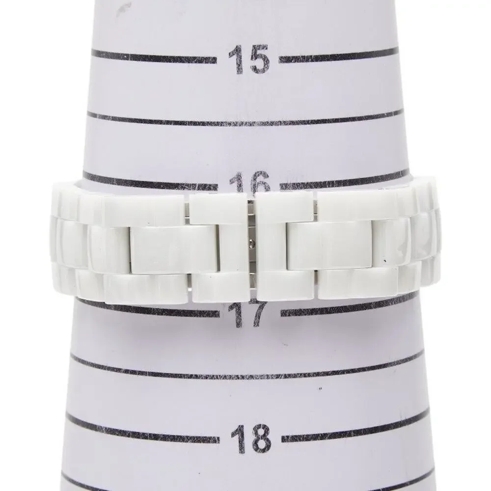 CHANEL case diameter