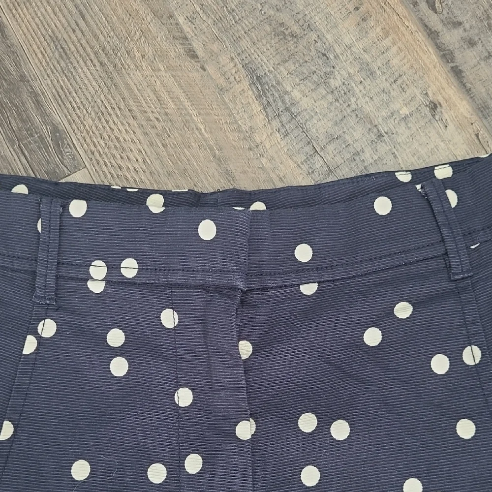 J. Crew very good