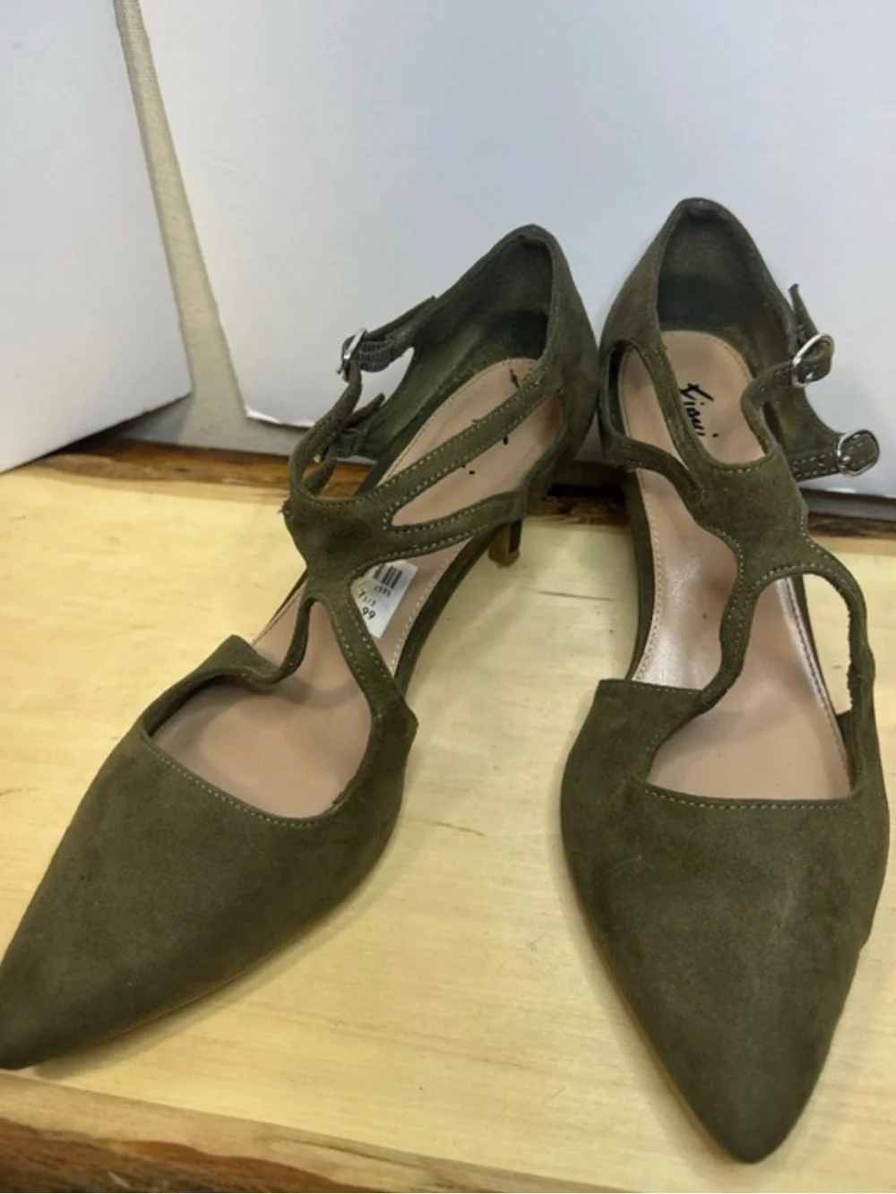 Ina stylish olive