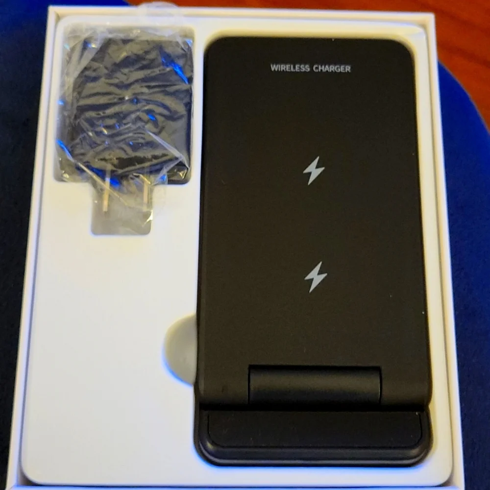 Mini folding wireless