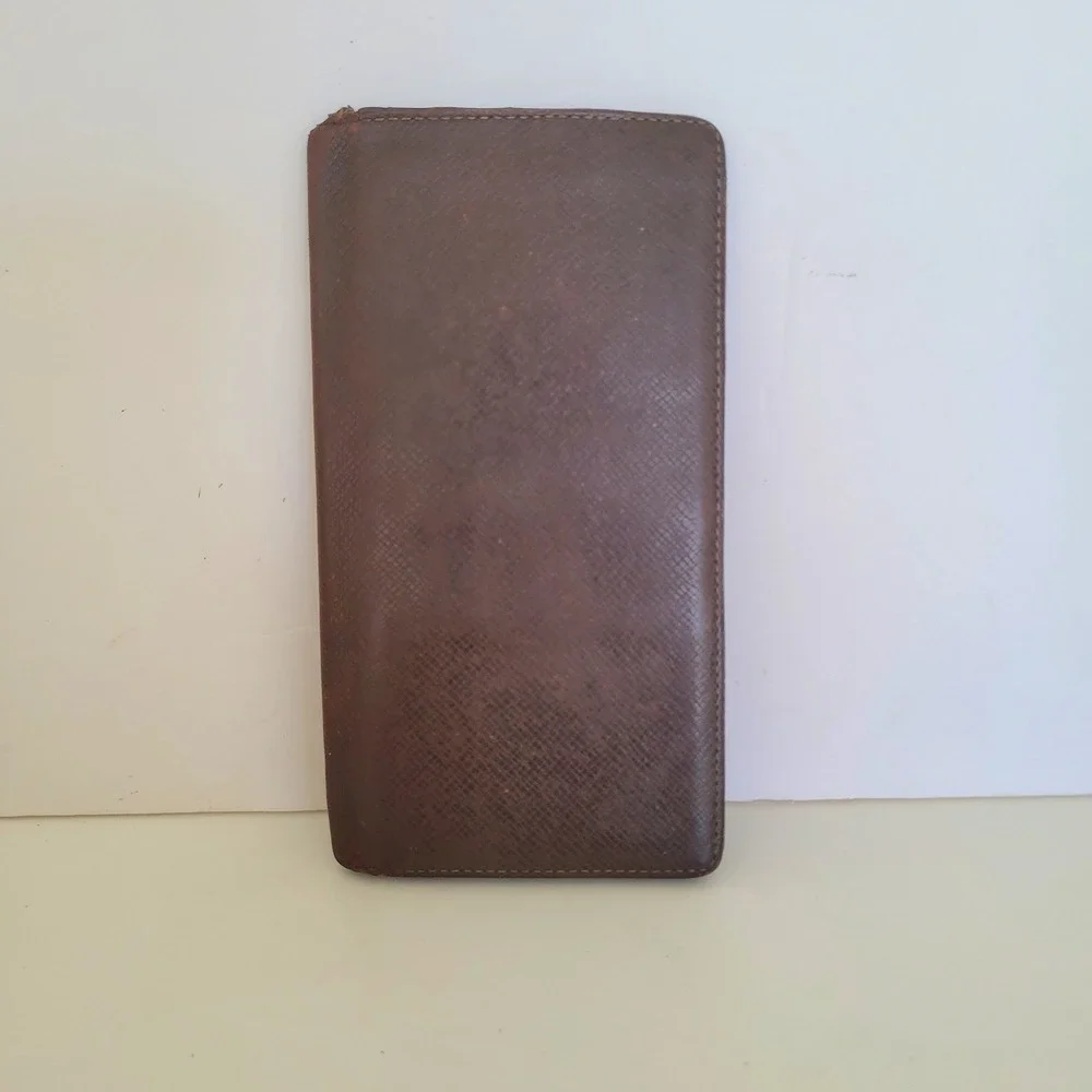 Louis Vuitton Taiga Long Wallet Ardoise Leather Bifold Card Holder MI1013 France