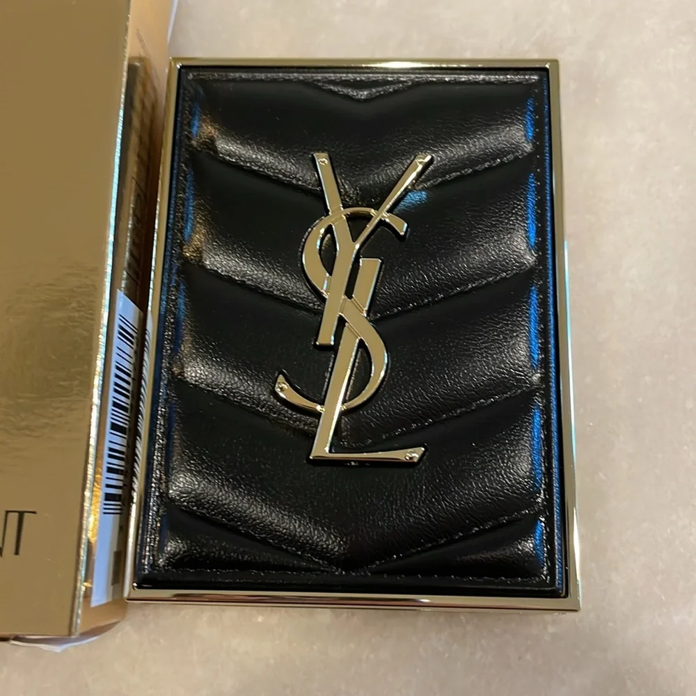 Yves Saint Laurent experience vibrant