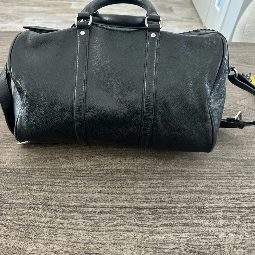Charles Jourdan elegant black