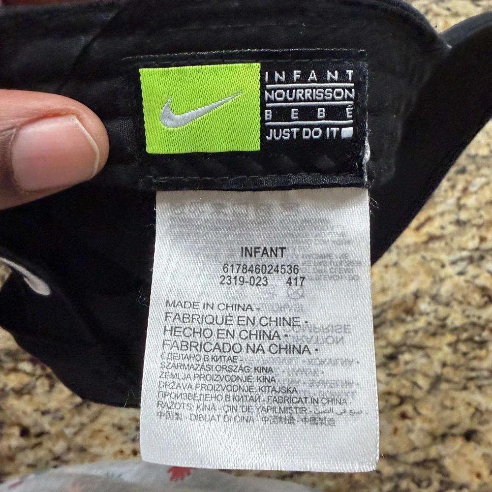 Nike classic swoosh