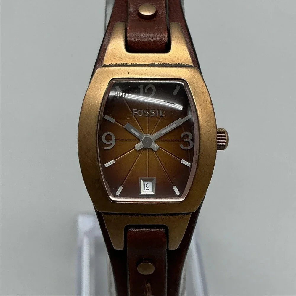 Fossil JR9780 Womens Watch 22mm Brown Dial Bronze Leather Cuff Date New Battery