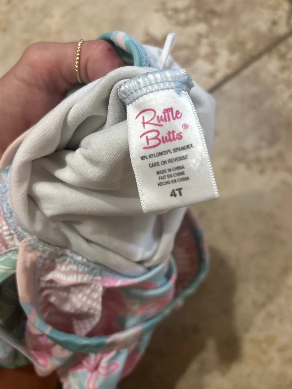 Ruffle Butts pilling bum