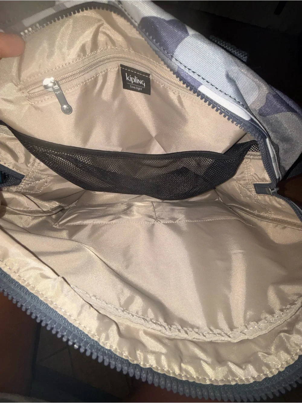 Kipling Alanna cool Camo NWT