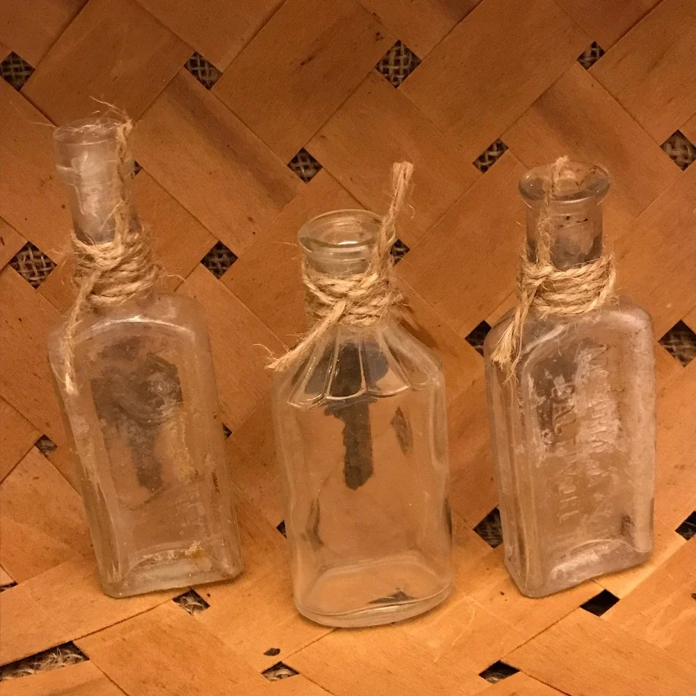 Vintage Antique, Apothecary Bottles with Vintage Key, Steampunk Wedding Decor #8
