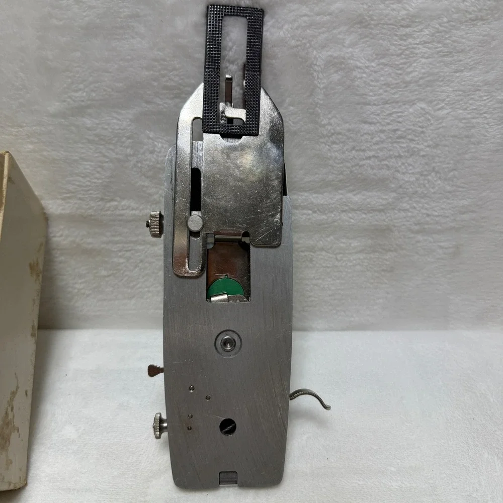 Singer‎ Automatic Buttonholing Attachment 161829 Touch & Sew Zig-Zag Vintage Set