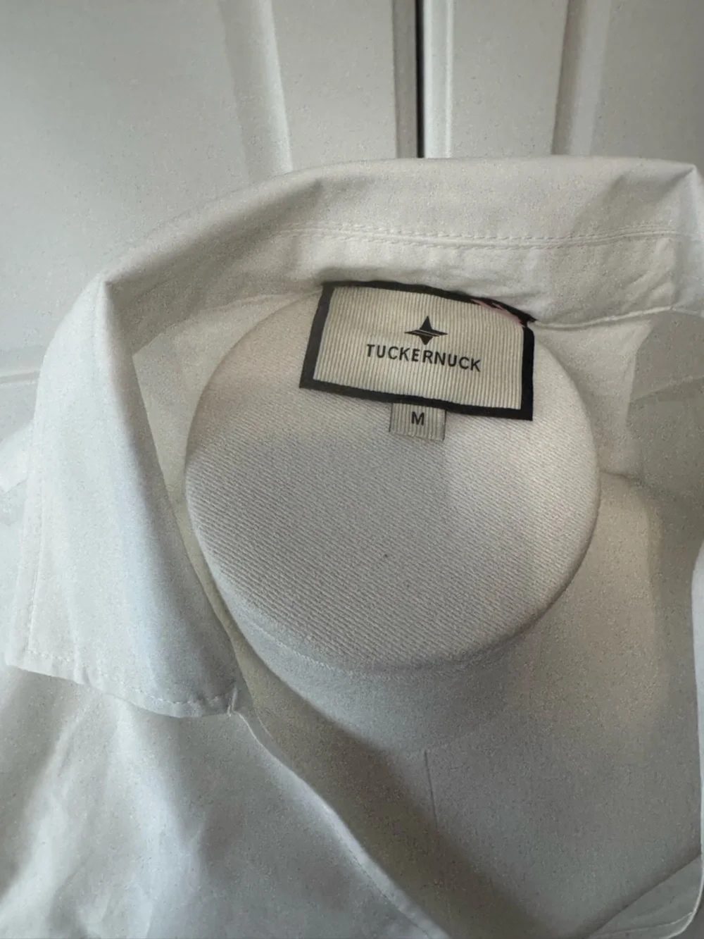 Tuckernuck crisp white
