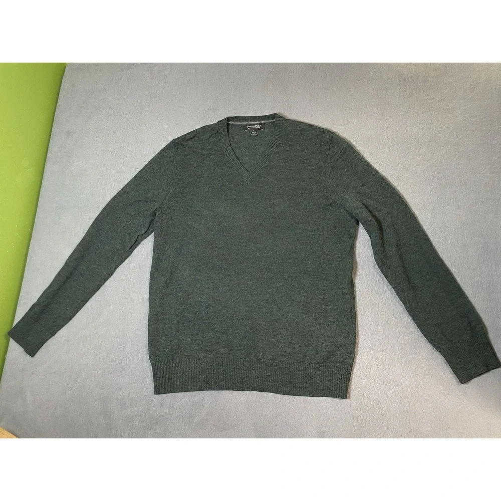 Banana Republic made super