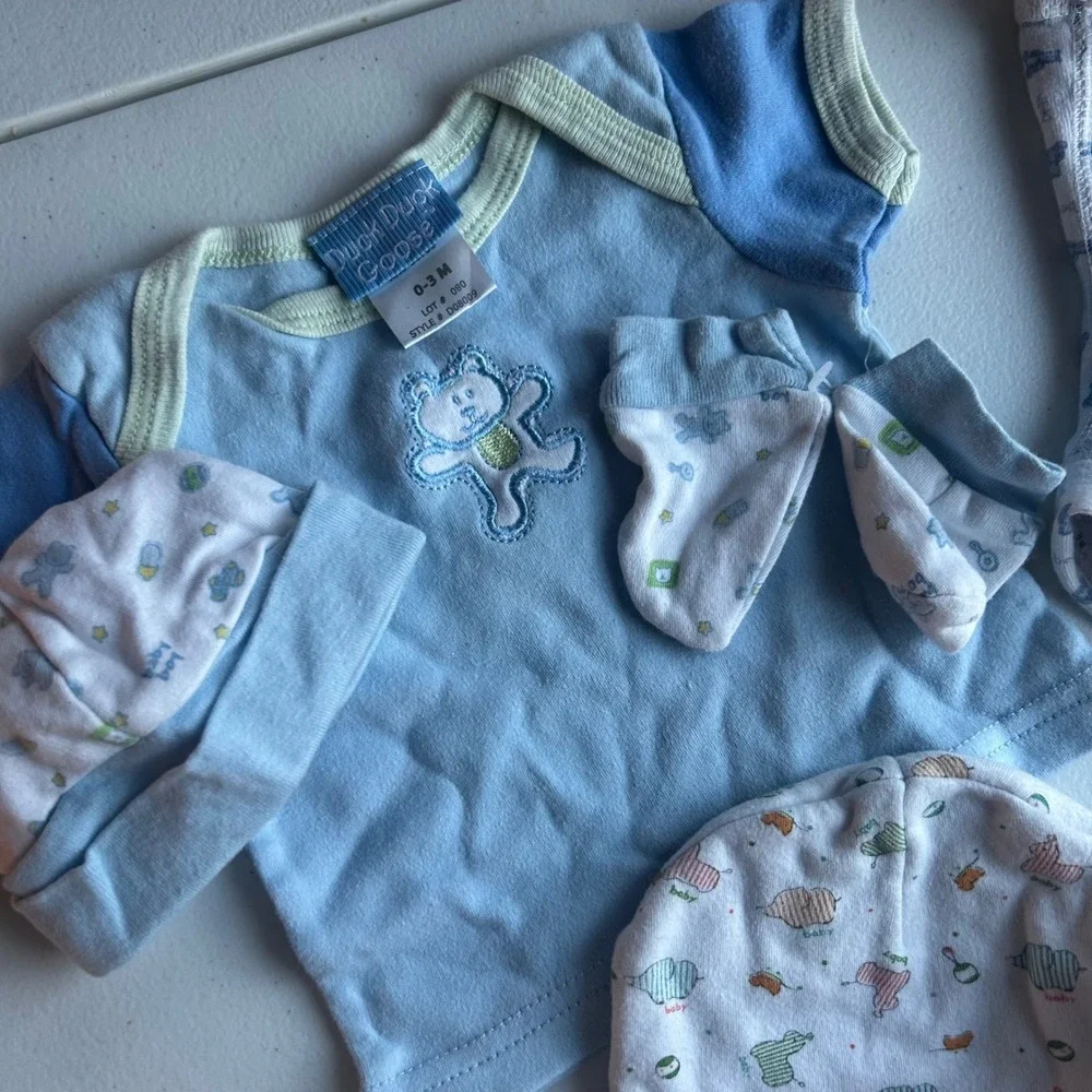 Baby Gap Duck Duck Goose Circo Baby Boy 0-3M Blue Tan Bear Outfit Lot 7pc