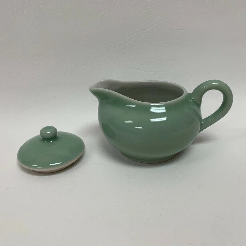 Unknown brand creamer