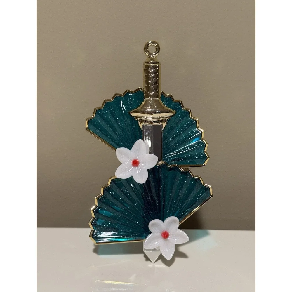 Bath & Body Works Disney Princess MULAN Nightlight Wallflower Plug In Light Up‎