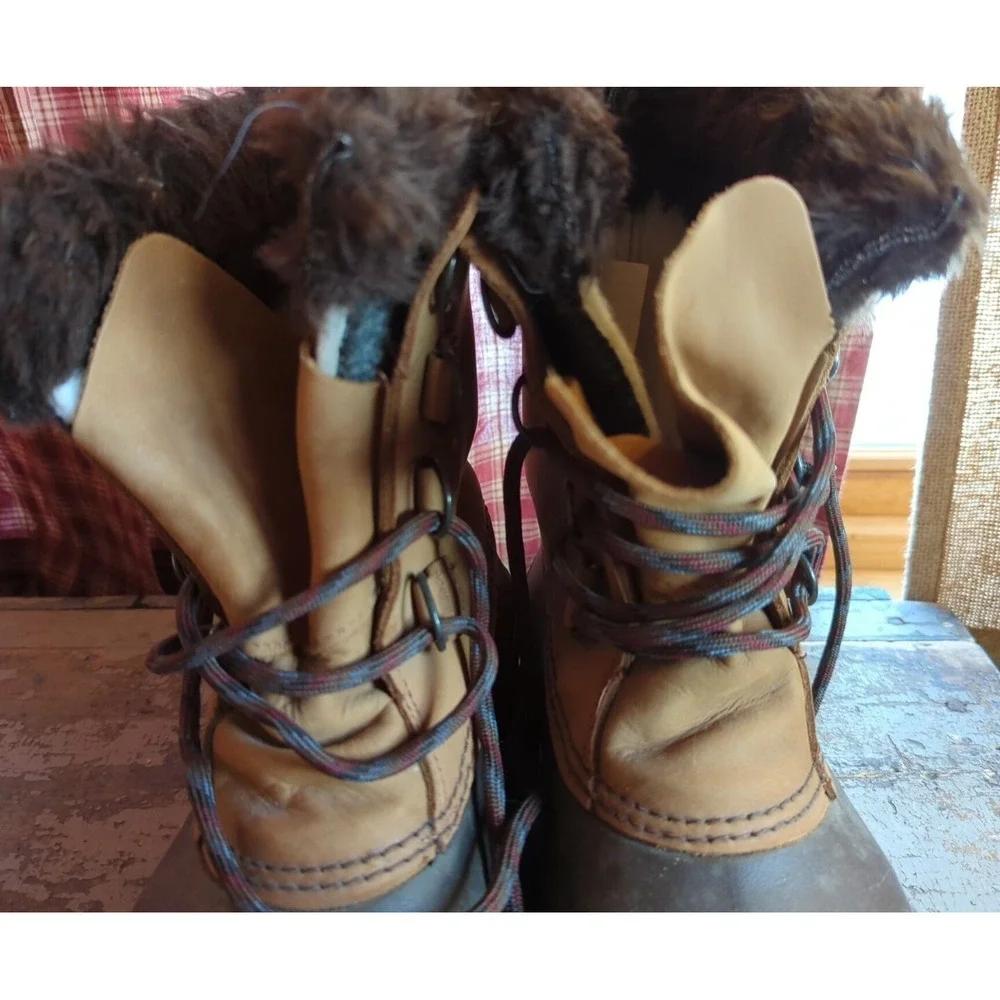 Sorel Badger Boots Woman's 11 Mid Calf Duck Boots Rubber &‎ Leather
