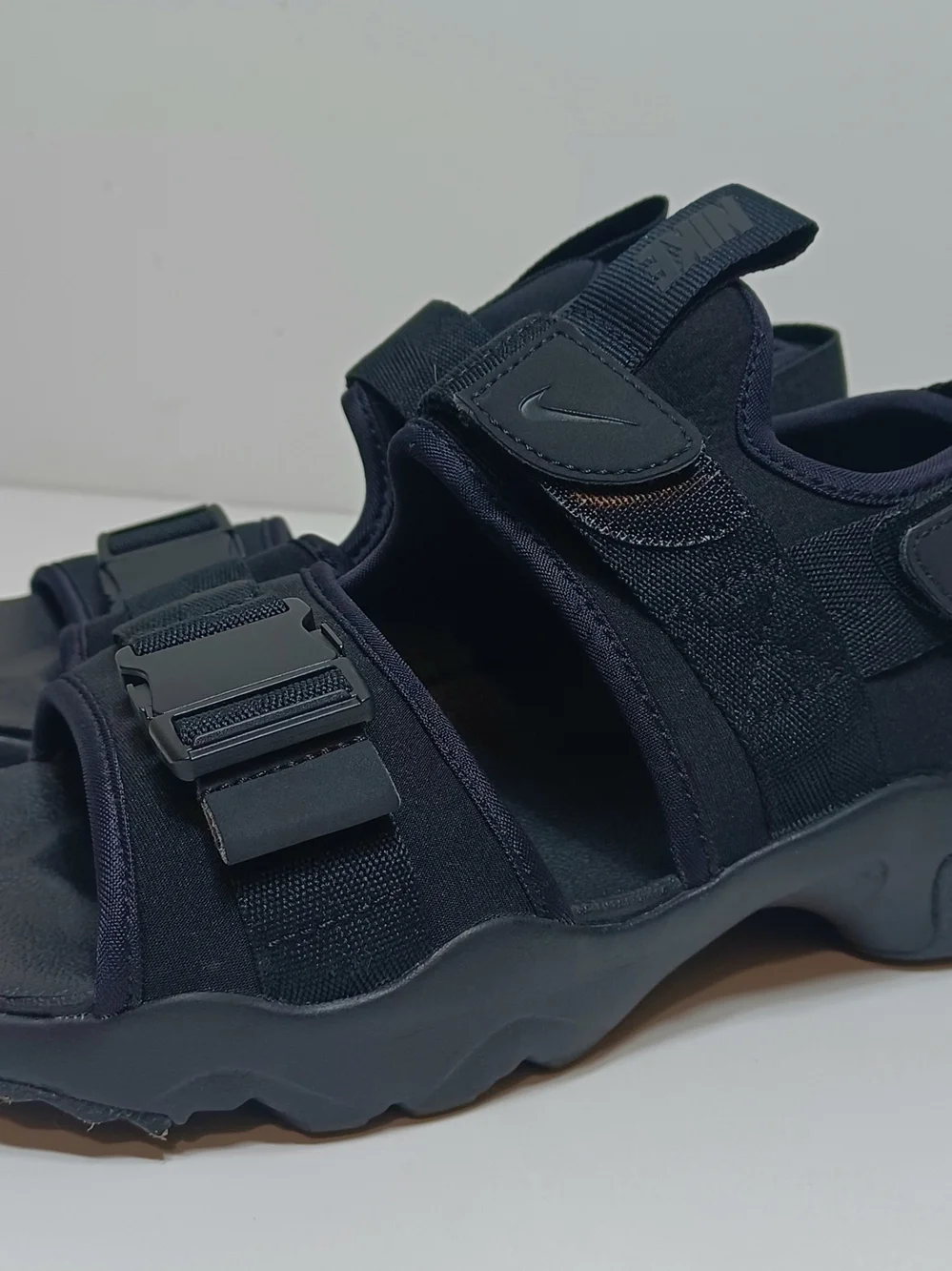 Nike men canyon