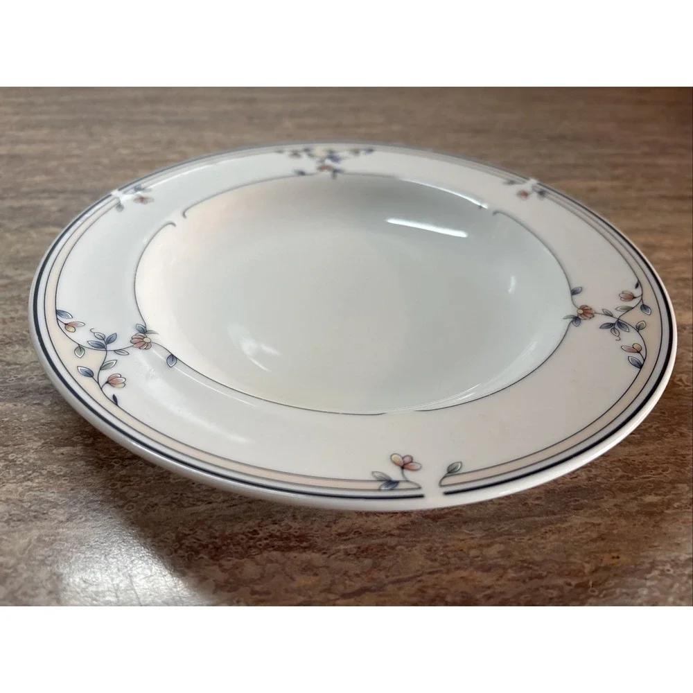 Heritage Blossom Bowl - Soup - by Princess House