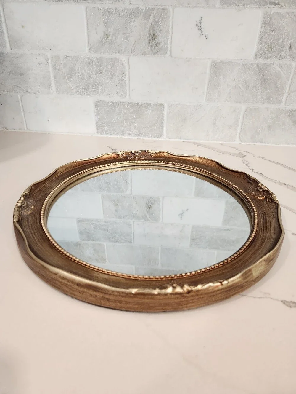 N/A gold tone