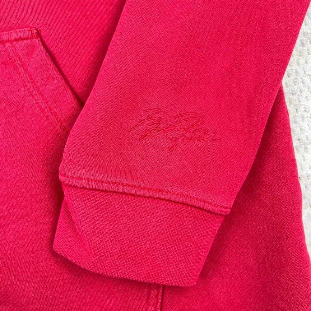 Jordan includes item