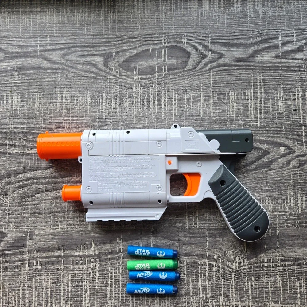 Nerf Star Wars Episode VII Rey Jakku Blaster White Rebel Alliance Toy with Darts