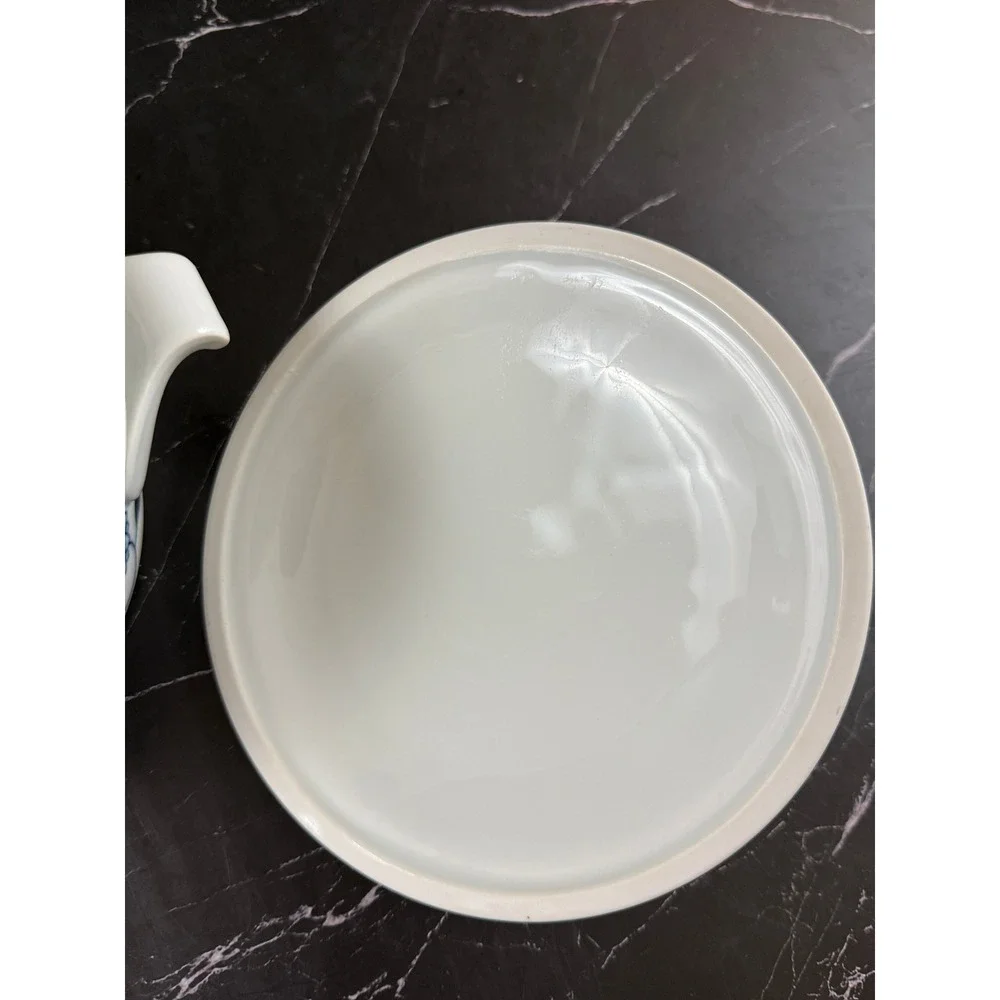 Blue Danube vtg blue