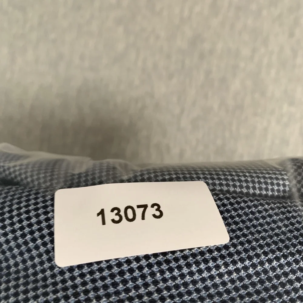 David Donahue vents size linen