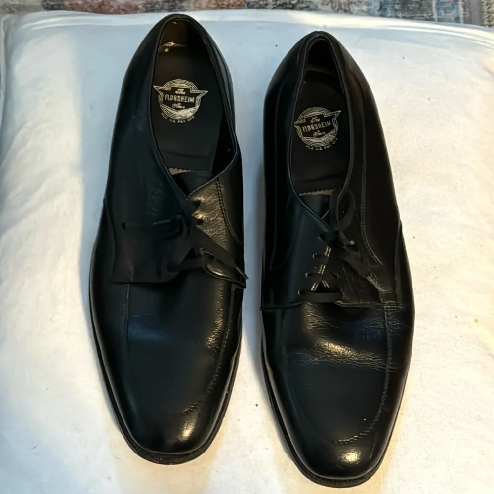 Florsheim 21803 Black leather lace up dress shoes flexible fiber insole sz 9 1/2