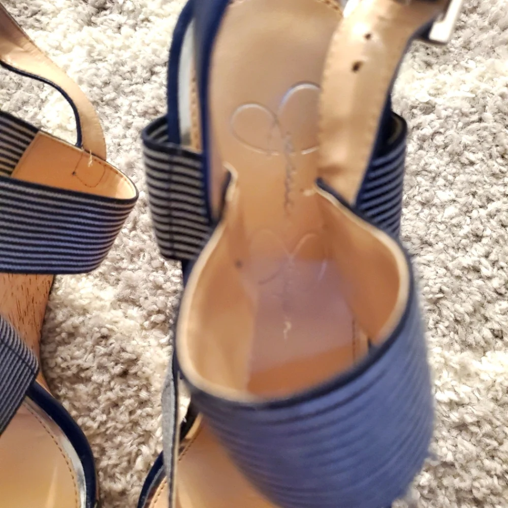 Jessica Simpson step out