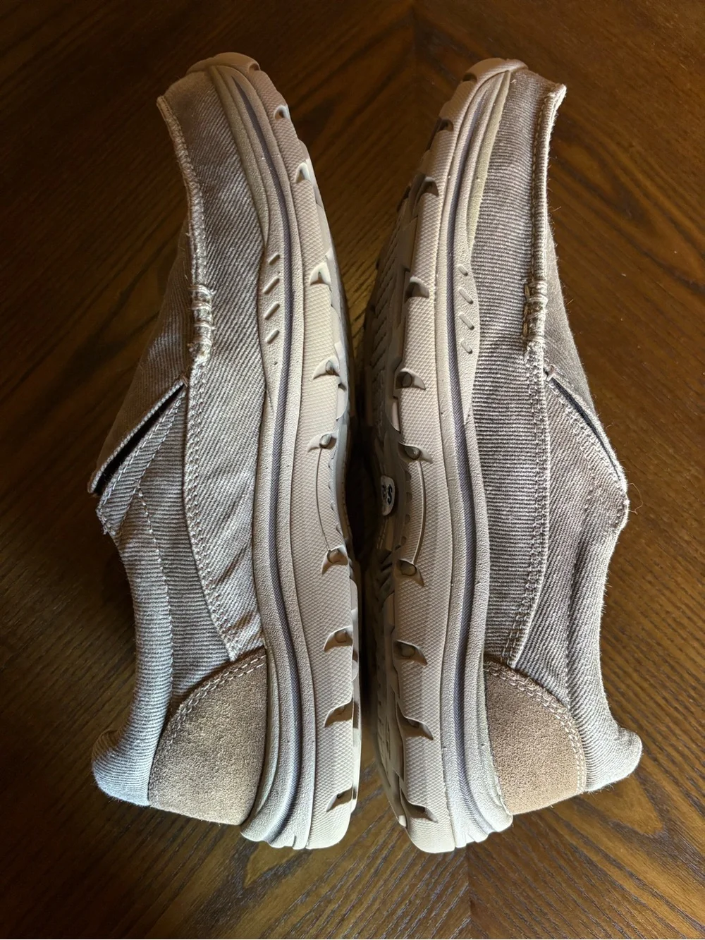Skechers comfortable relaxed