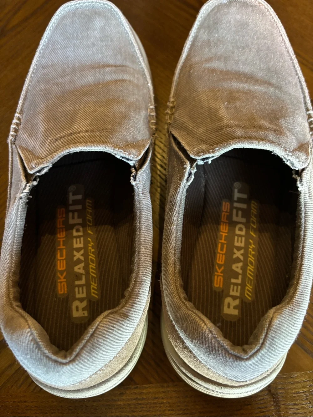 Skechers comfortable relaxed