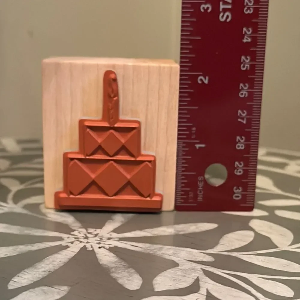 Cake Rubber Stamp by Penny Black