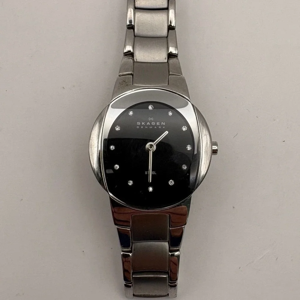 Skagen Denmark Slim Stainless Steel Watch (Parts or Repair)Black Crystal Markers