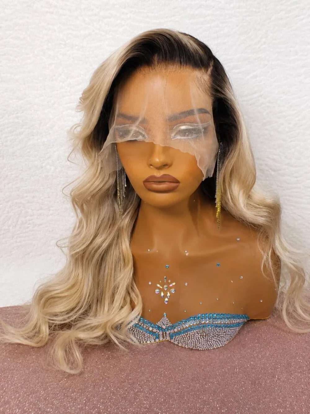 Kreme de la Kreme Customs neutral slightly