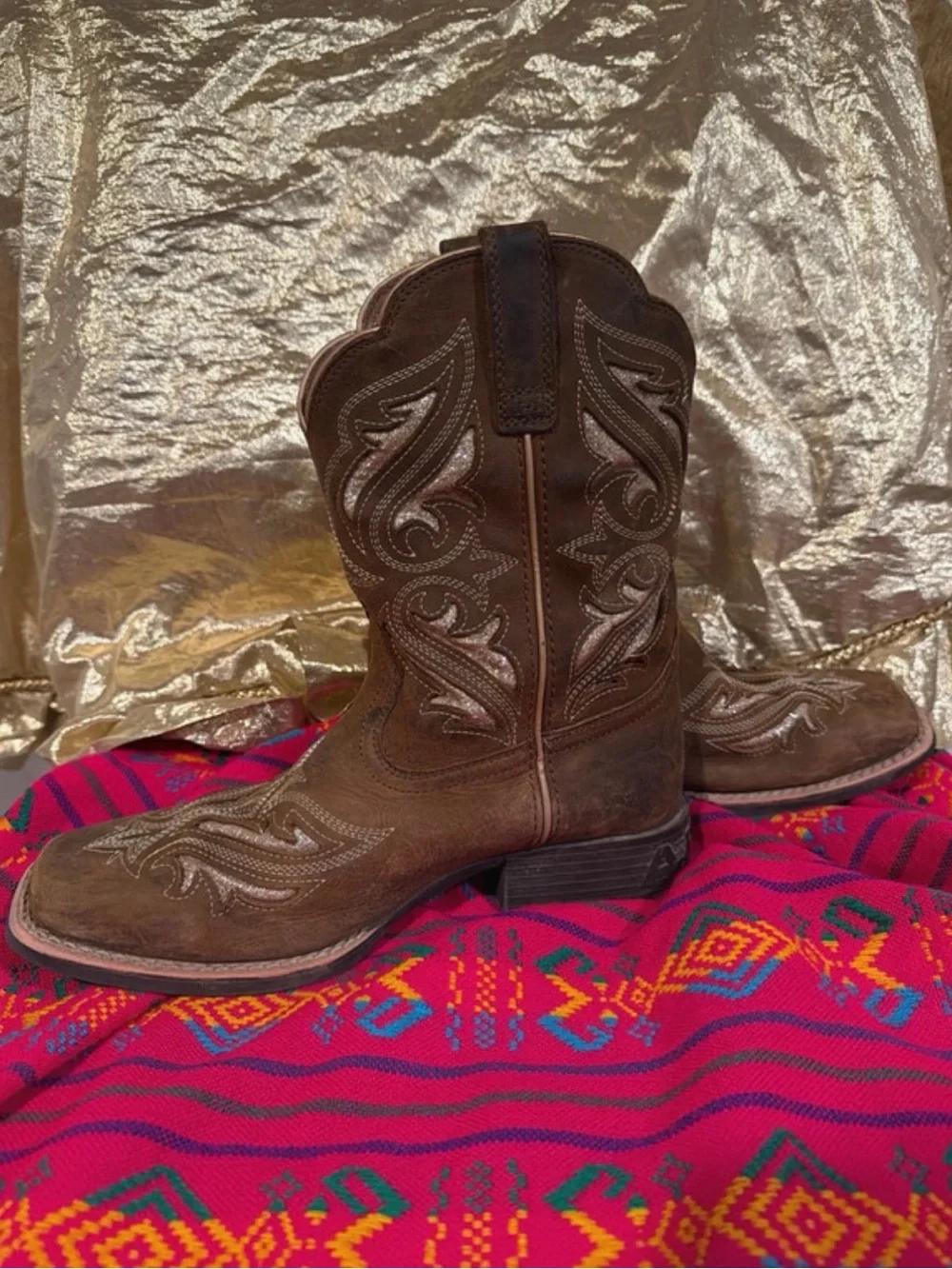Ariat gold brown