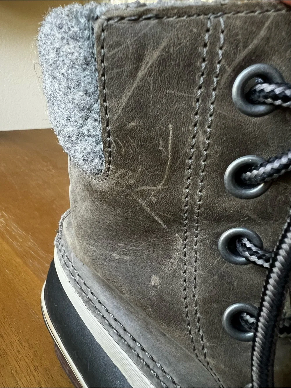 Sorel slimpack ii